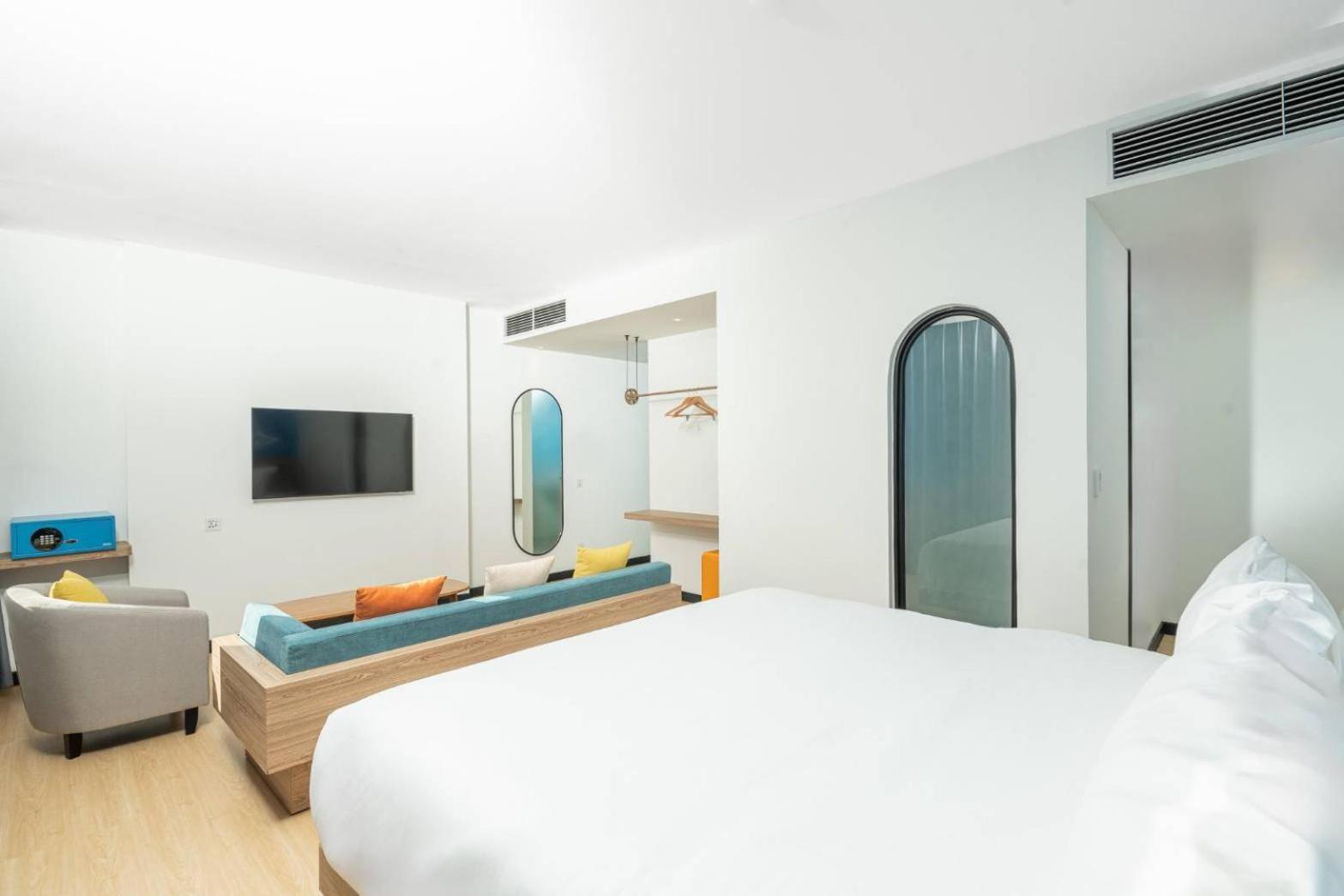 Cosi Vientiane Nam Phu Hotel Екстериор снимка
