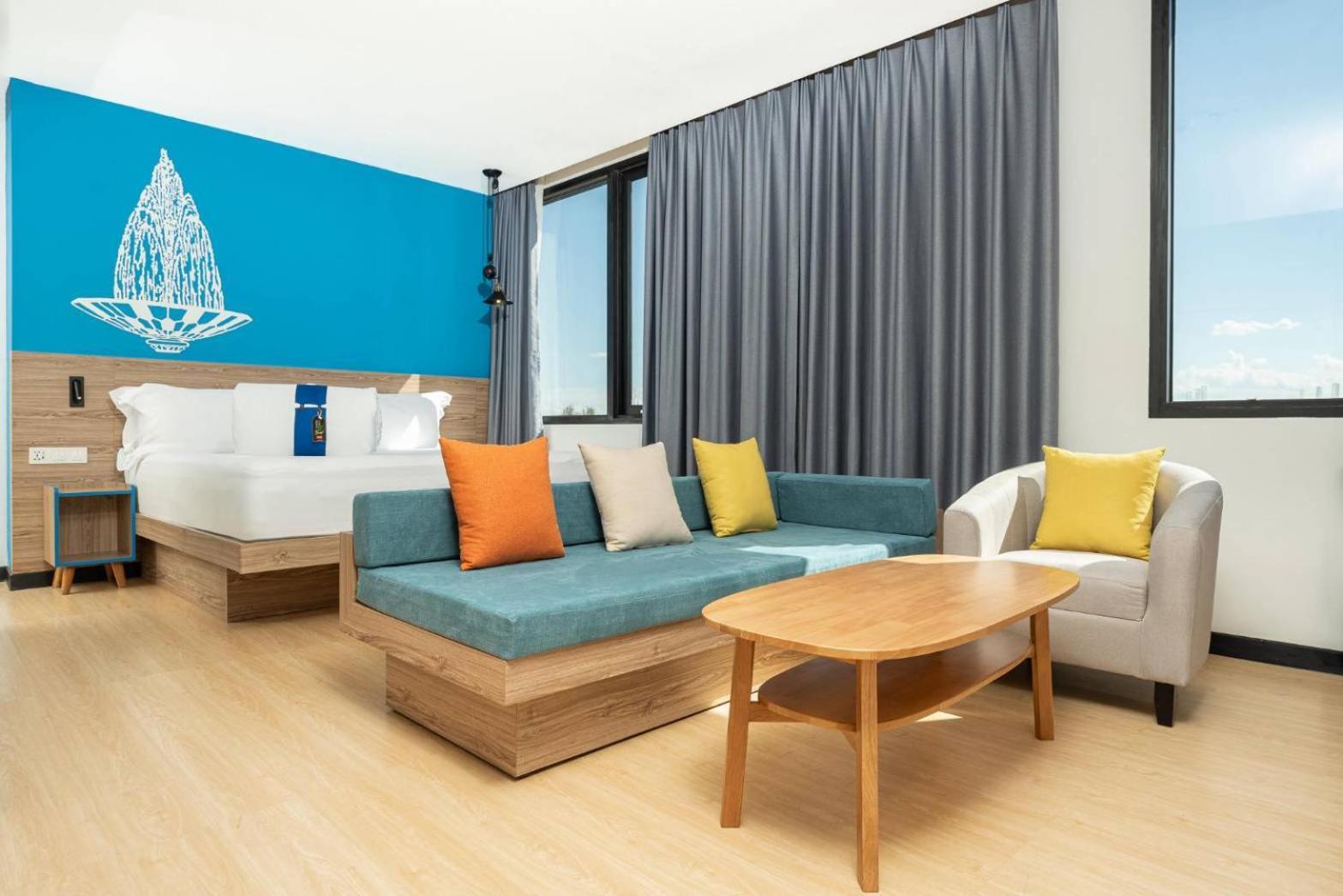 Cosi Vientiane Nam Phu Hotel Екстериор снимка