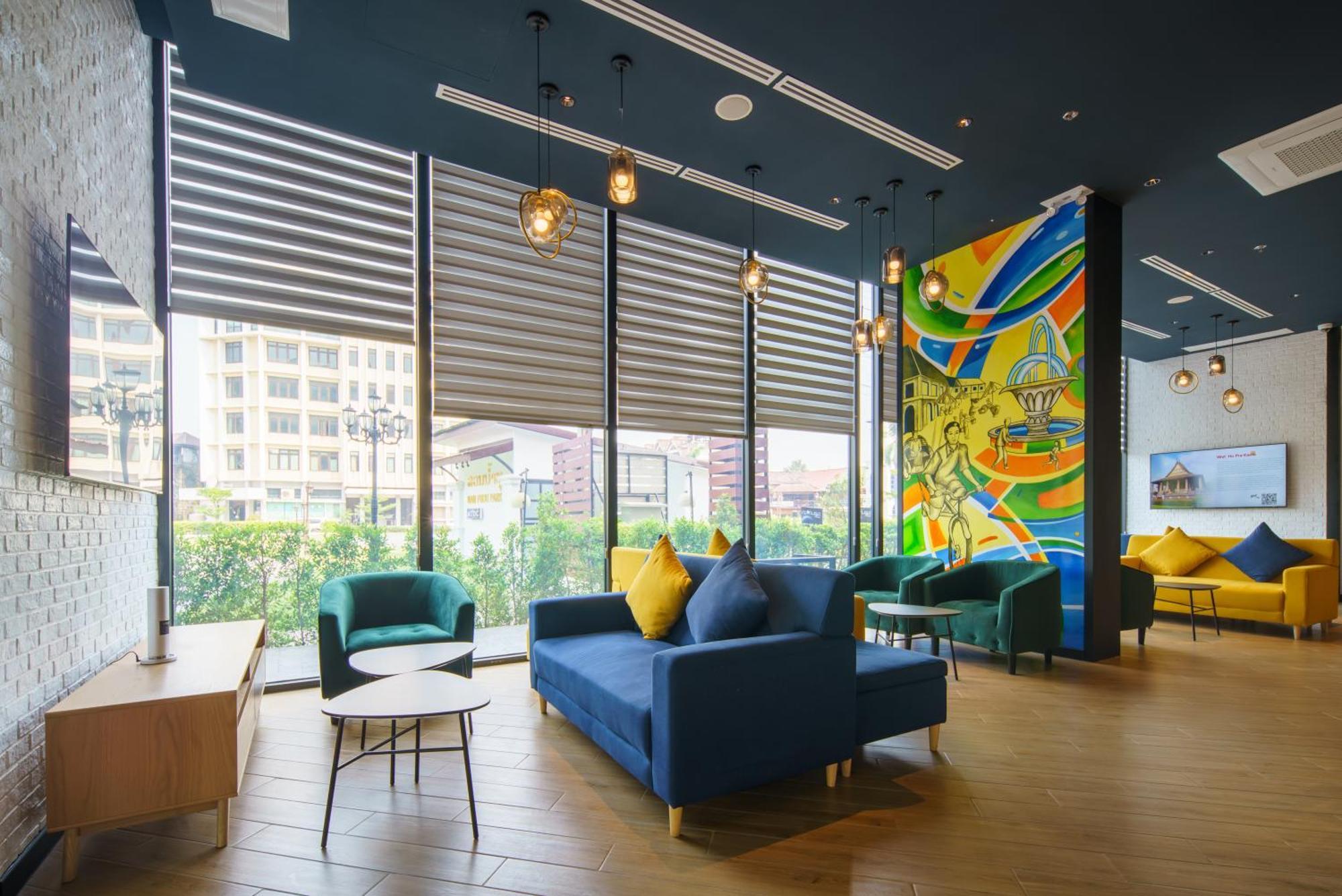 Cosi Vientiane Nam Phu Hotel Екстериор снимка