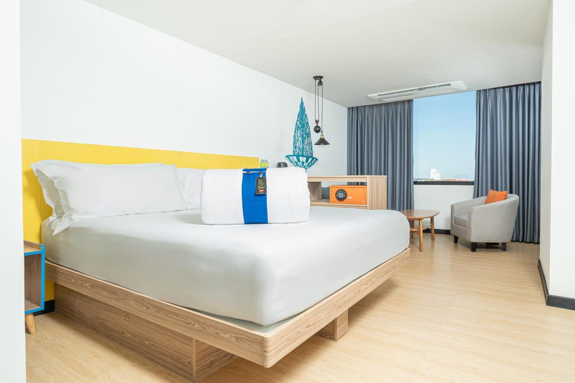 Cosi Vientiane Nam Phu Hotel Екстериор снимка