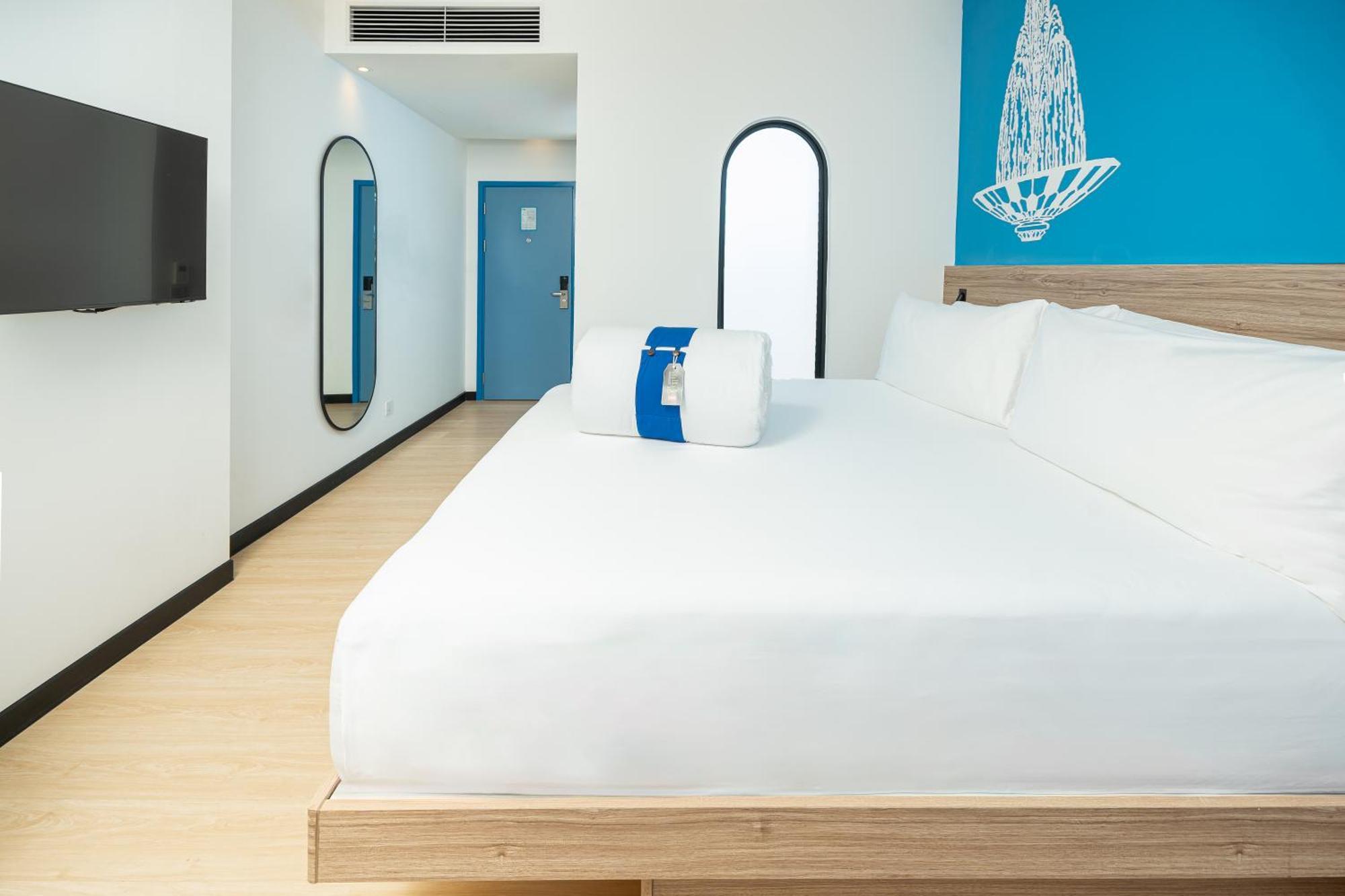 Cosi Vientiane Nam Phu Hotel Екстериор снимка