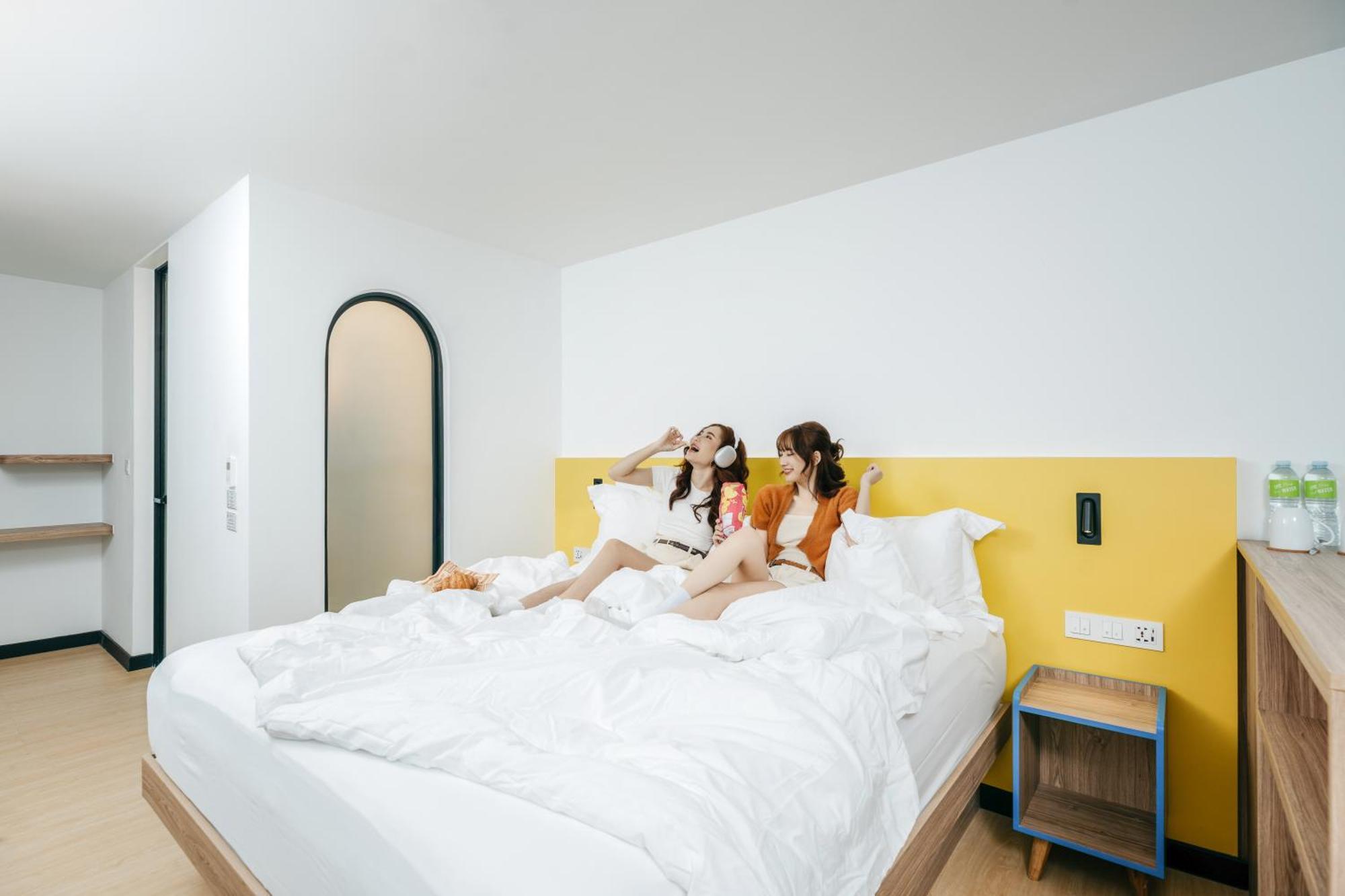 Cosi Vientiane Nam Phu Hotel Екстериор снимка