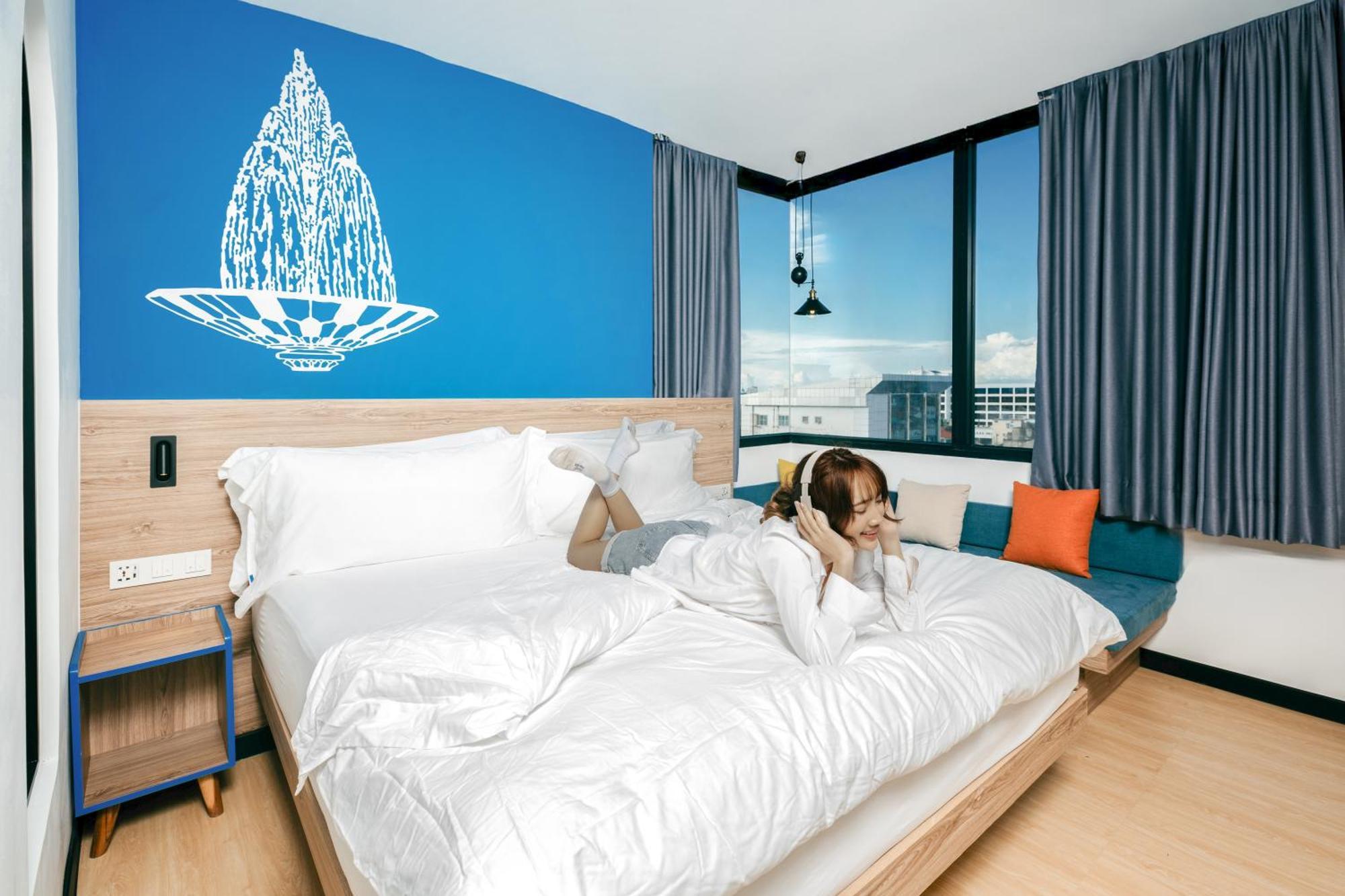 Cosi Vientiane Nam Phu Hotel Екстериор снимка